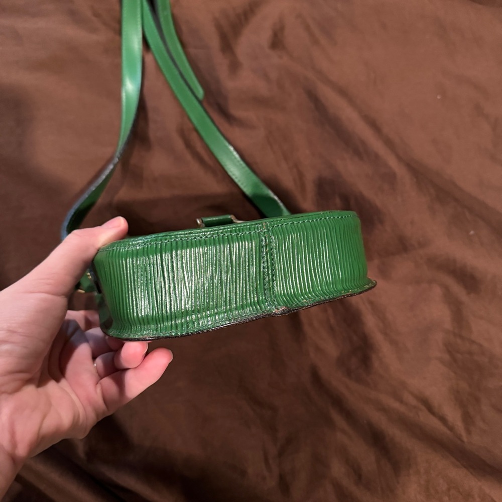 Vintage Green Leather Crossbody Bag - Picture 5 of 7